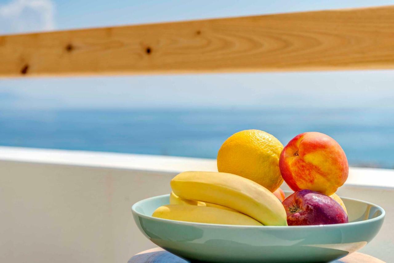 Villa Alba In Syros With Private Jacuzzi Azolimnos Zewnętrze zdjęcie