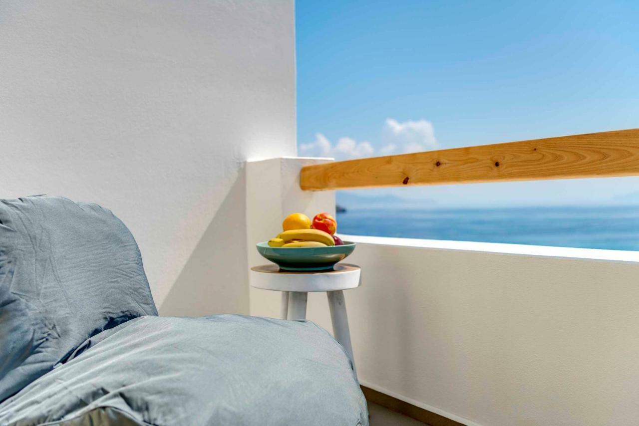 Villa Alba In Syros With Private Jacuzzi Azolimnos Zewnętrze zdjęcie